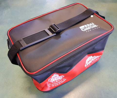 Abu Garcia Bakkan 40 Shoulder Type Bag Red/Black